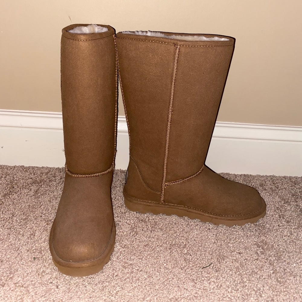 Bearpaw Tall 12” boots faux fur lined